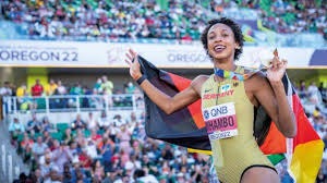 MLB》运动家老将3度受检爆气登言脱裤 薛兹尔：今天抹东西是白痴