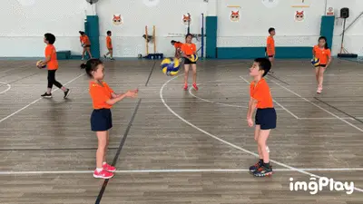 小德里克-琼斯自投自补打中被吹进攻干扰球 快船挑战成功两分有效